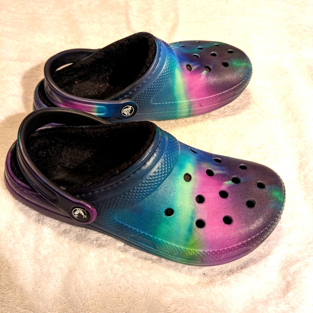 Crocs Classic Lined Clog- Purple/Green/Blue/Yellow/Multi -Sizes Womens-7, Mens-5